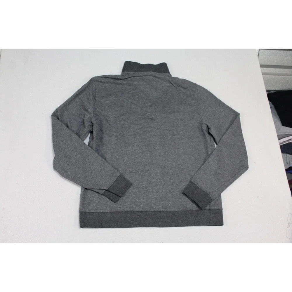 Van Heusen lightning fast